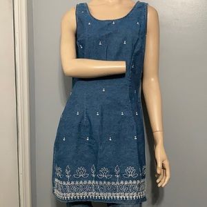 ⭐️FACETS by Mirrors Jean Embroidered Dress Sz 2⭐️